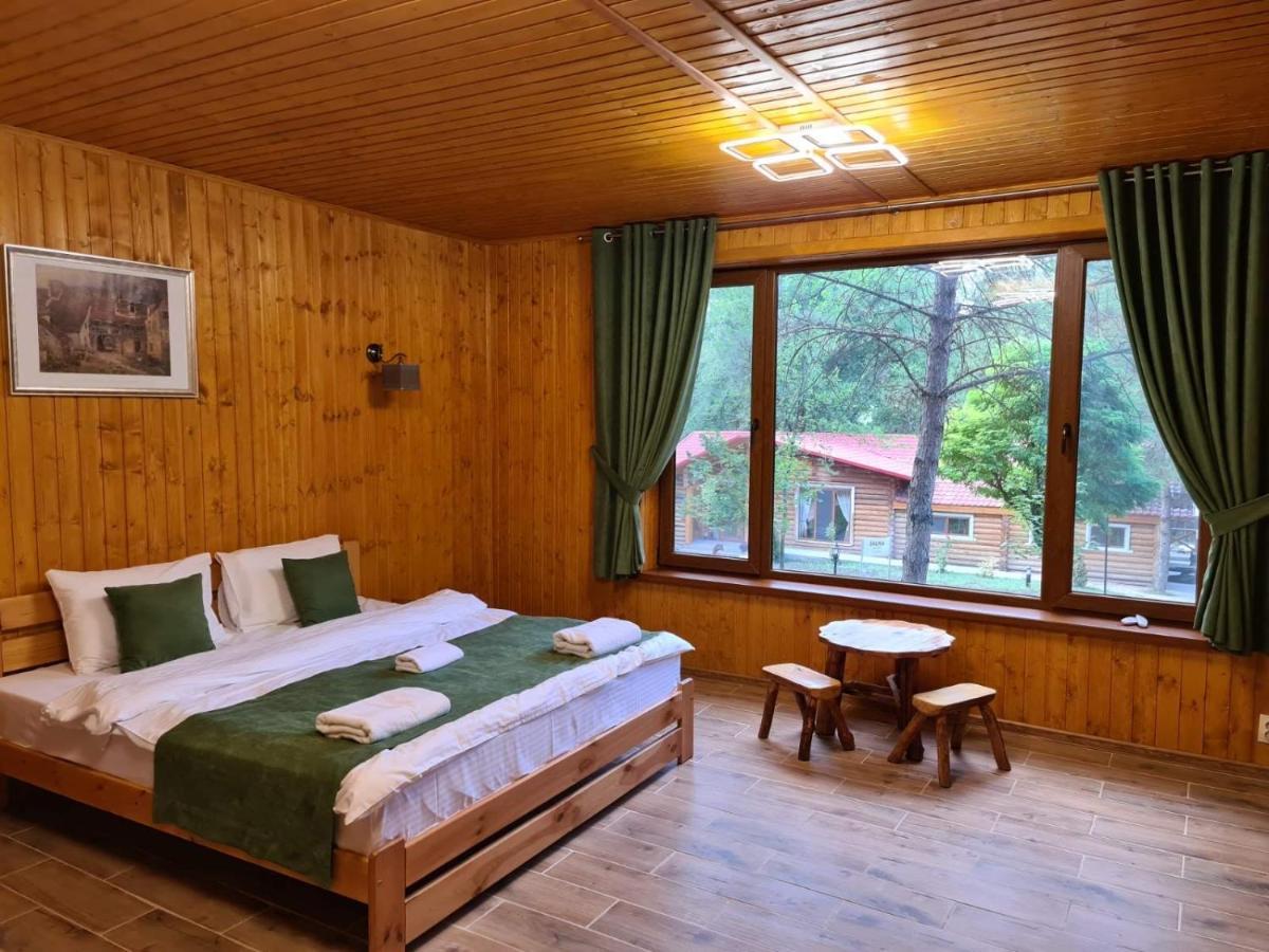 Sky Land Camping & Resort Cricova Kamer foto