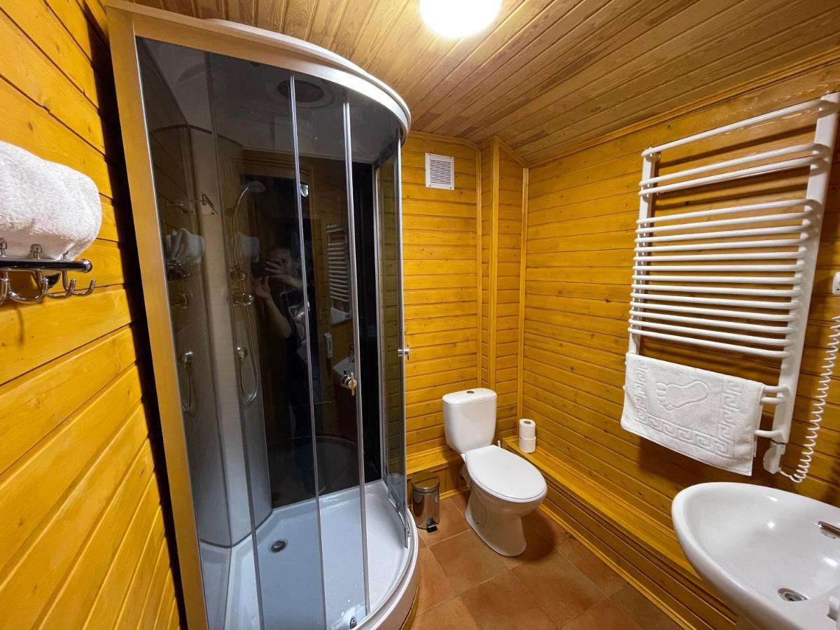 Sky Land Camping & Resort Cricova Buitenkant foto