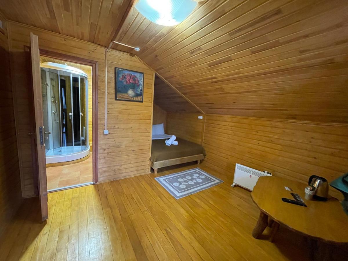 Sky Land Camping & Resort Cricova Buitenkant foto